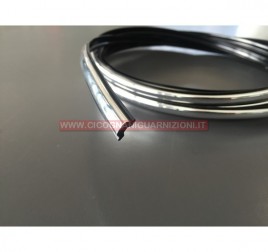 PROFILO PVC CROMATO PER PARABREZZA E LUNOTTO