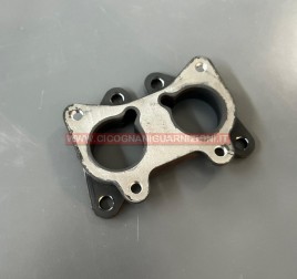 FLANGIA SUPPORTO CARBURATORE (CAD.)