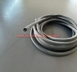 PROFILO SOTTOBORCHIE PARAURTI