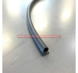 GUARNIZIONE VANOPORTA INFERIORE ESTERNO DX-SX (SET)
