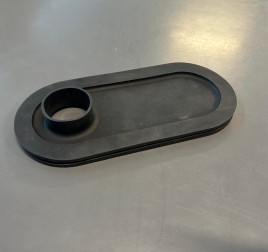 PASSACAVO PER FILI ELETTRICI SOTTOCRUSCOTTO SU VANOMOTORE